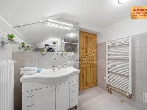 Prodej rodinného domu, Buková, 154 m2
