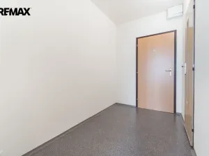 Pronájem bytu 1+kk, Praha - Chodov, Blažimská, 25 m2