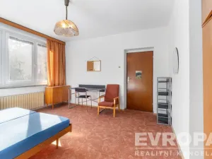 Pronájem rodinného domu, Praha - Krč, U krčského nádraží, 220 m2