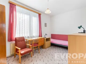 Pronájem rodinného domu, Praha - Krč, U krčského nádraží, 220 m2