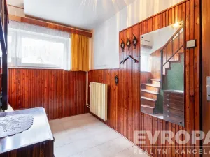 Pronájem rodinného domu, Praha - Krč, U krčského nádraží, 220 m2
