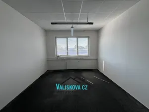 Pronájem kanceláře, Kroměříž, Jožky Silného, 150 m2