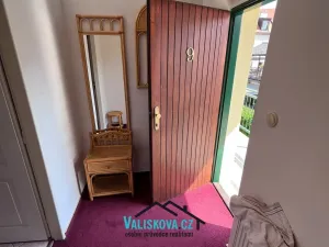 Pronájem bytu 1+kk, Kroměříž, Riegrovo náměstí, 29 m2