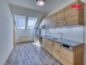 Prodej bytu 2+1, Písek, Krokova, 69 m2