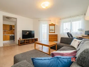 Prodej bytu 2+1, Praha - Suchdol, K Horoměřicům, 71 m2