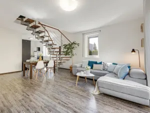 Prodej bytu 4+kk, Rudná, Jižní, 94 m2