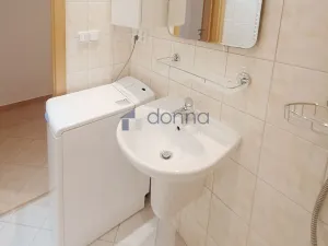 Pronájem bytu 2+kk, Praha, Gregorova, 46 m2