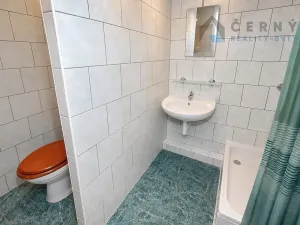 Pronájem bytu 2+kk, Liberec, Dobiášova, 36 m2