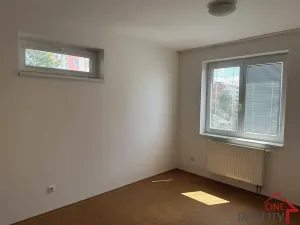 Pronájem bytu 2+kk, Zlín, Podlesí V, 55 m2