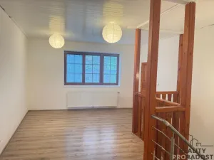 Prodej vícegeneračního domu, Vanovice, 450 m2