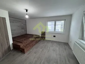 Prodej rodinného domu, Rokycany, Na Husinci, 228 m2