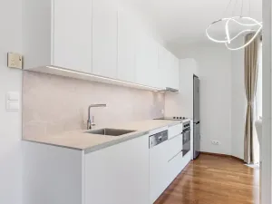 Pronájem bytu 2+kk, Praha - Žižkov, Malešická, 82 m2