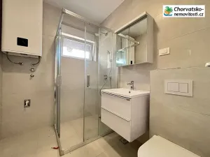 Prodej bytu 3+kk, Novalja, Chorvatsko, 74 m2