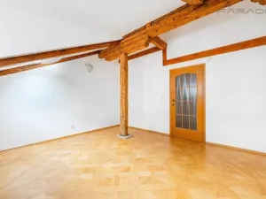 Pronájem kanceláře, Praha - Nové Město, Truhlářská, 221 m2