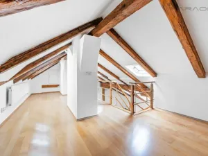 Pronájem kanceláře, Praha - Nové Město, Truhlářská, 221 m2