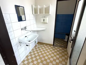 Pronájem kanceláře, Velké Meziříčí, Třebíčská, 400 m2