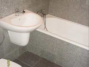 Pronájem bytu 1+kk, Praha - Vysočany, Freyova, 45 m2