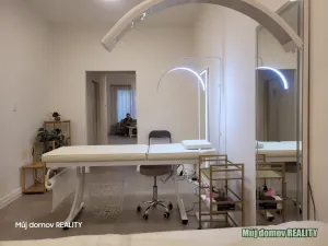 Pronájem obchodního prostoru, Praha - Vysočany, Freyova, 57 m2