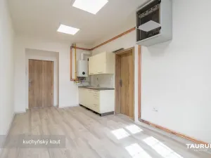 Pronájem kanceláře, Plzeň - Jižní Předměstí, Kotkova, 69 m2