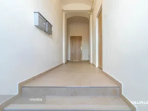 Pronájem kanceláře, Plzeň - Jižní Předměstí, Kotkova, 69 m2