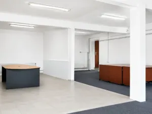 Pronájem obchodního prostoru, Pardubice - Zelené Předměstí, 17. listopadu, 140 m2