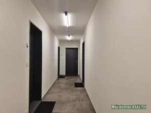 Pronájem bytu 1+kk, Praha - Smíchov, U Lihovaru, 31 m2