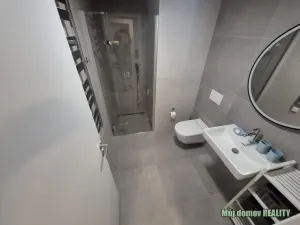 Pronájem bytu 1+kk, Praha - Smíchov, U Lihovaru, 31 m2