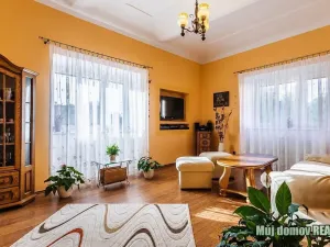 Pronájem vily, Praha - Písnice, 1300 m2
