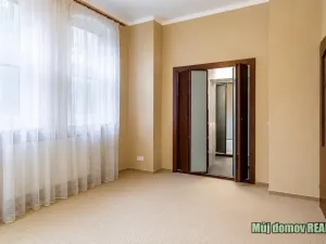 Pronájem vily, Praha - Písnice, 1300 m2