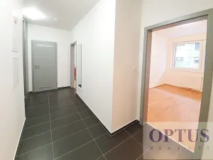 Pronájem bytu 3+kk, Praha - Jinonice, Pod stolovou horou, 118 m2