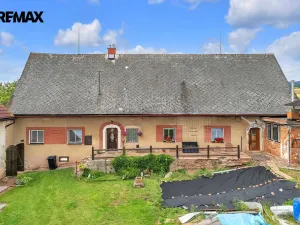 Prodej rodinného domu, Šonov, 237 m2