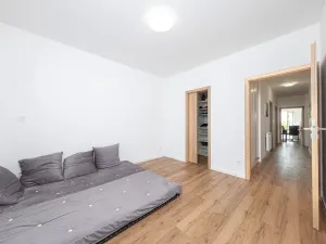 Pronájem bytu 3+kk, Pardubice - Ohrazenice, U Sportovní školy, 86 m2