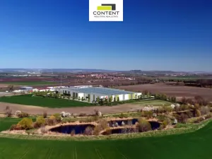 Pronájem skladu, Měnín, 10000 m2