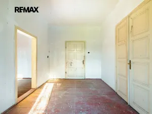 Prodej činžovního domu, Velká Kraš, 420 m2