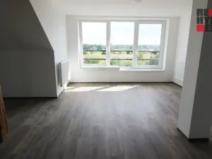 Pronájem bytu 2+1, Mimoň - Mimoň V, Nádražní, 57 m2