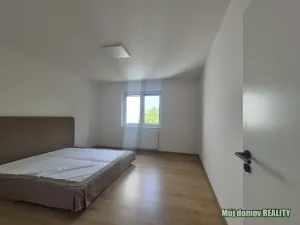 Pronájem rodinného domu, Praha - Klánovice, Smidarská, 120 m2