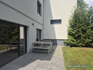 Pronájem rodinného domu, Praha - Klánovice, Smidarská, 120 m2