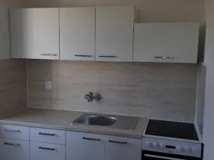 Pronájem bytu 2+1, Holasovice - Loděnice, 45 m2