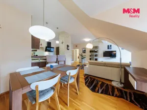 Prodej bytu 3+kk, Karlovy Vary, Moravská, 111 m2