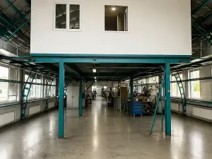 Pronájem výrobních prostor, Ostrov, Hroznětínská, 2780 m2