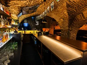Pronájem komerční nemovitosti, Čáslav, nám. Jana Žižky z Trocnova, 360 m2