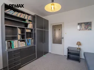 Prodej bytu 3+1, Valtice, Lázeňská, 67 m2
