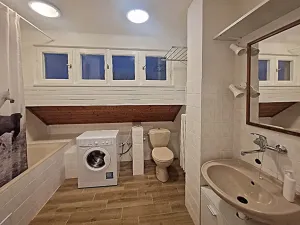 Pronájem bytu 3+1, Praha, Na Větrníku, 100 m2