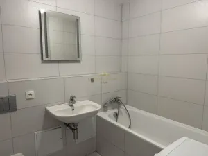 Prodej bytu 1+kk, Praha, S. K. Neumanna, 29 m2