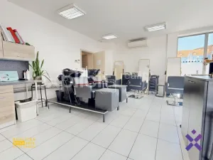 Pronájem obchodního prostoru, Uherské Hradiště, Otakarova, 48 m2