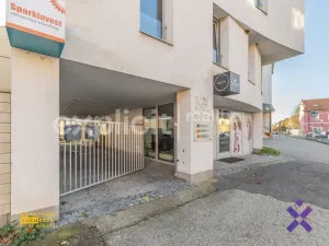 Pronájem obchodního prostoru, Uherské Hradiště, Otakarova, 48 m2
