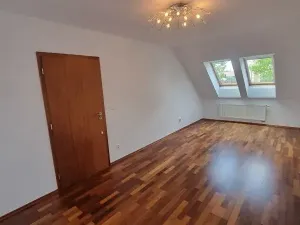 Pronájem rodinného domu, Jihlava, Kainarova, 140 m2