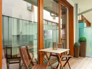 Pronájem bytu 1+kk, Praha - Vinohrady, Uruguayská, 47 m2