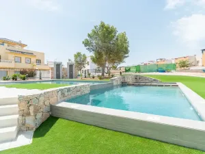 Prodej rodinného domu, Torrevieja, Španělsko, 82 m2