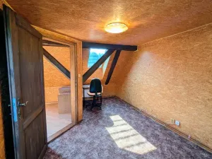 Pronájem bytu 3+kk, Jince, Eškova, 75 m2